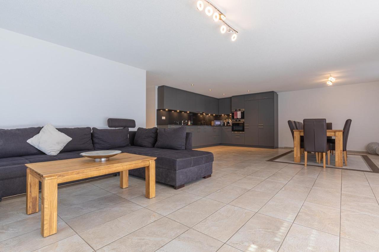 Schilthorn Apartment - Aare Jungfrau Ag Wilderswil Esterno foto